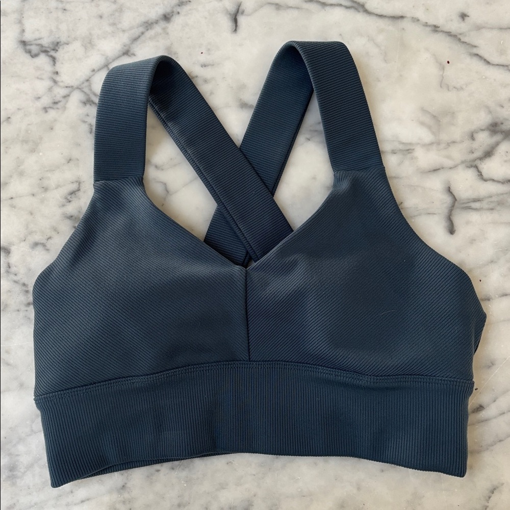 ALO Yoga Cross-Back Sports Bra - Navy